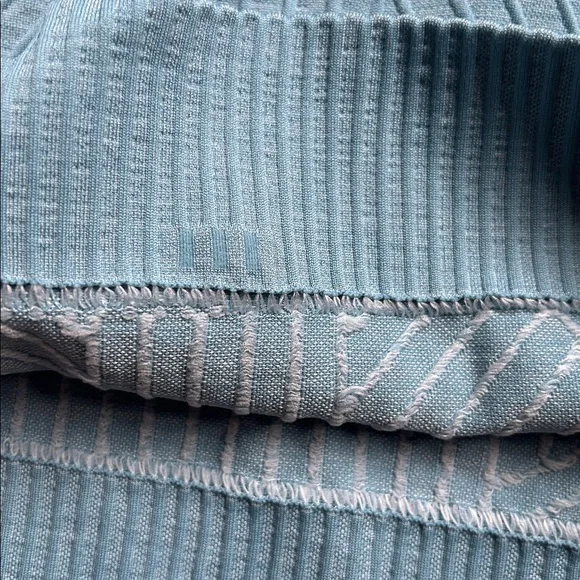 Lululemon Rest Less Pullover Ribbed - Picture 5 of 7